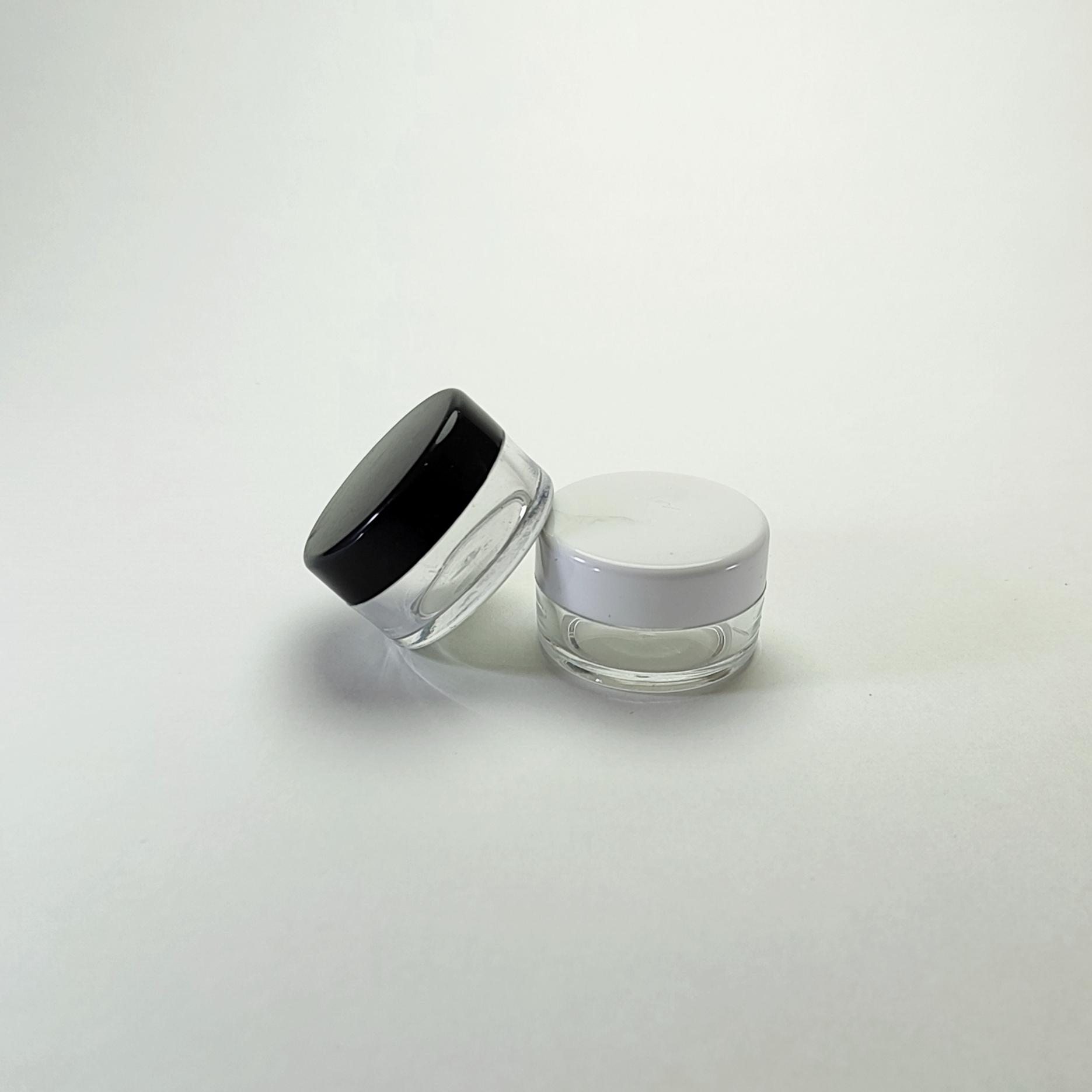 قوطی کرم کریستال ۵ گرمی گرد بسته ۱۰۰ عددی